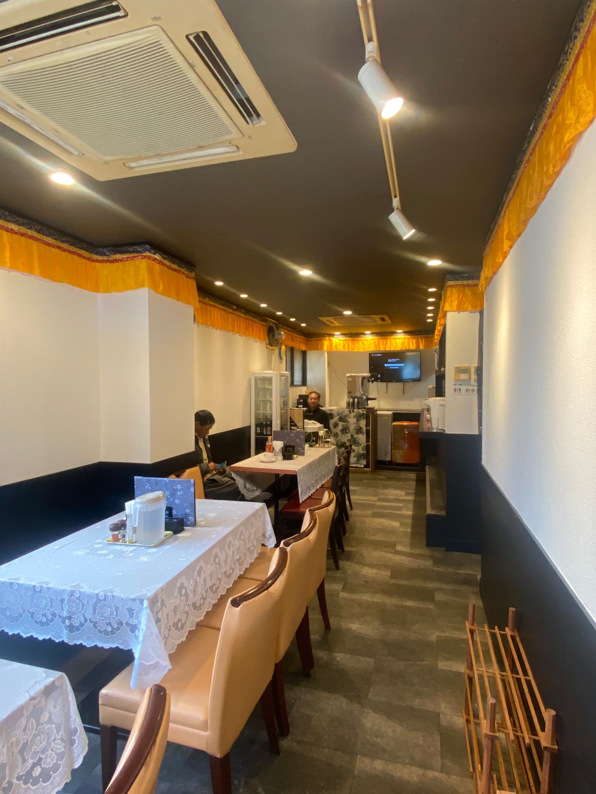 Himalayan Sherpa Restaurant dining space